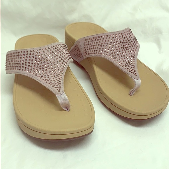 vionic wedge flip flops